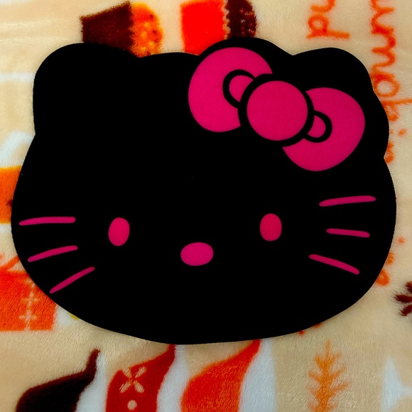 Hello Kitty mousepad - Picture 1 of 2